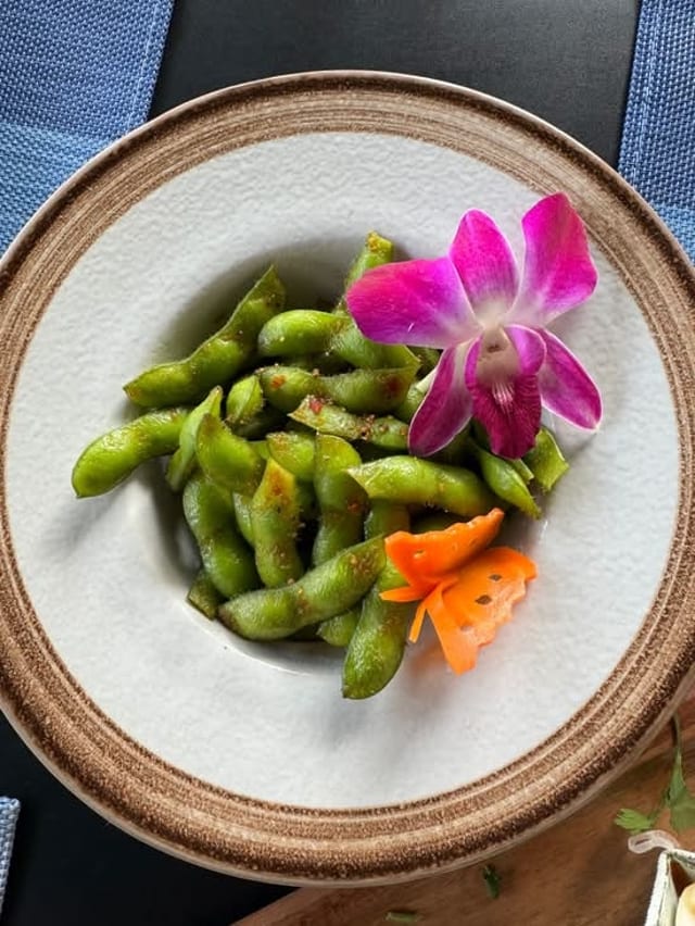 Chili Garlic Edamame (CATER).