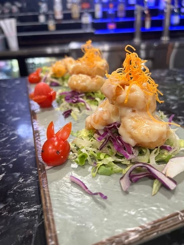Firecracker Shrimps (CATER).